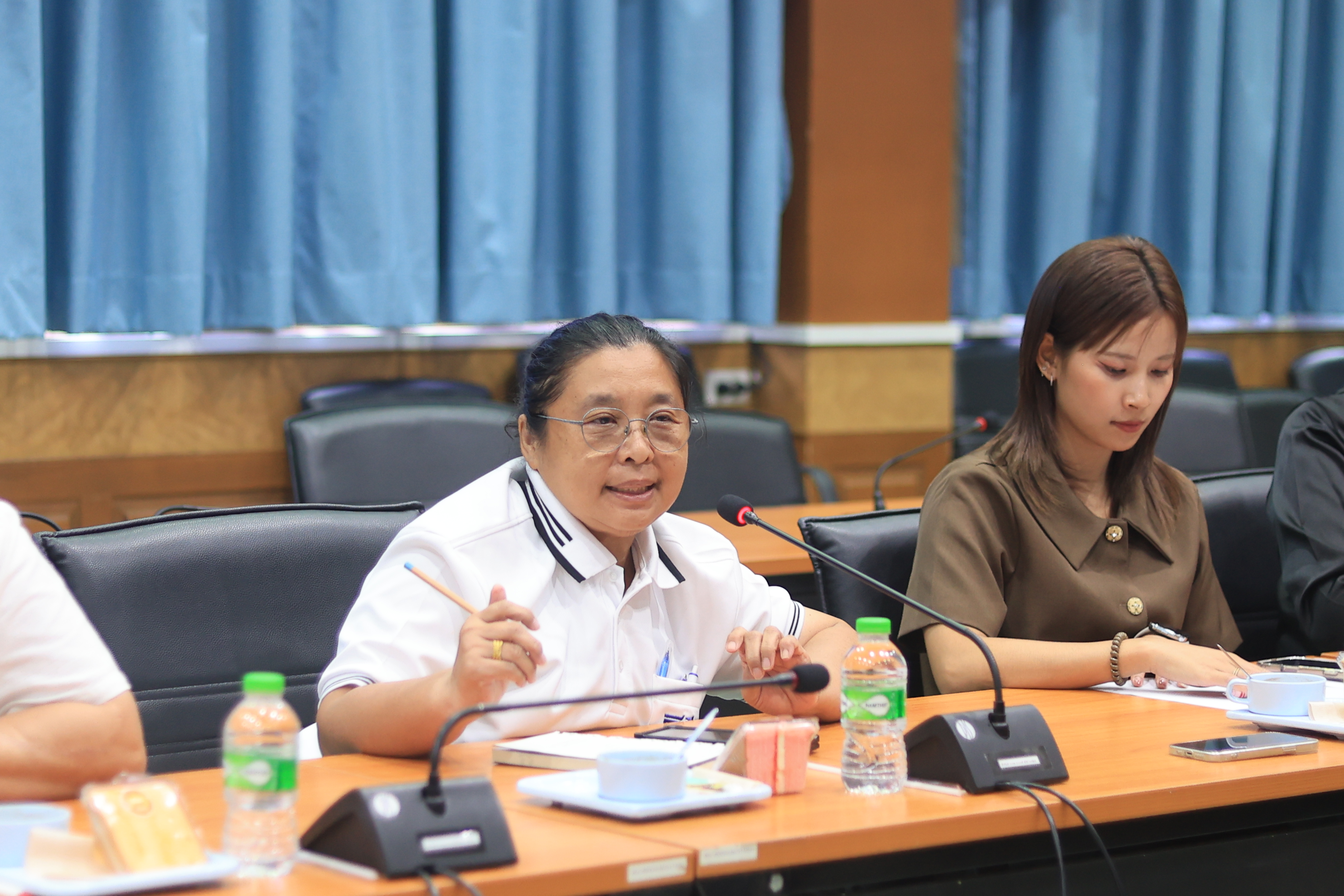 title - สำนักบริหารกลาง ประชุมภายในสำนักบริหารกลาง ครั้งที่ 4/2569